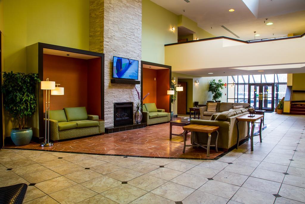 Ramada Plaza Rochester Airport Eksteriør bilde
